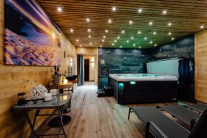 Privátny wellness centrum s saunou a jacuzzi v Miracle Seasons Demänová, Jasná, Liptov